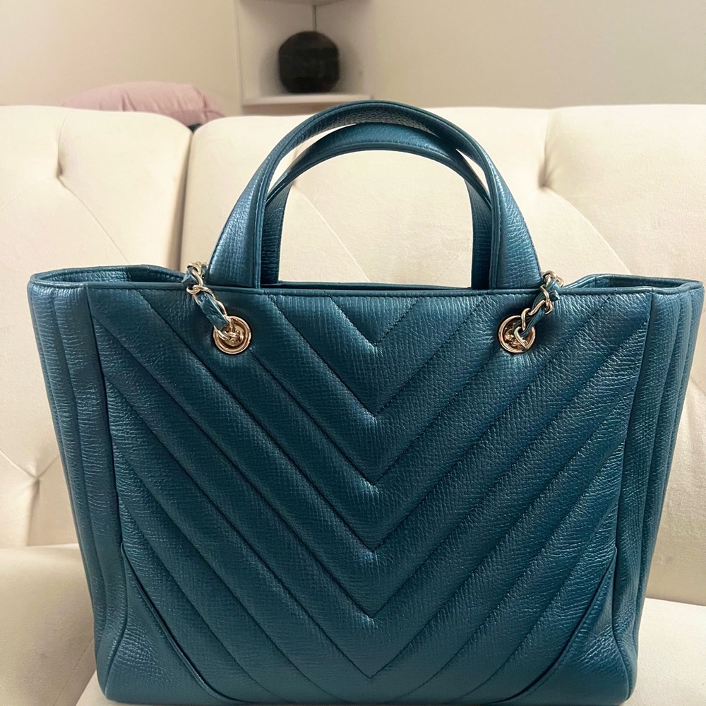 Chanel Blue Quilted Caviar Tote Bag - Picture 11 of 11